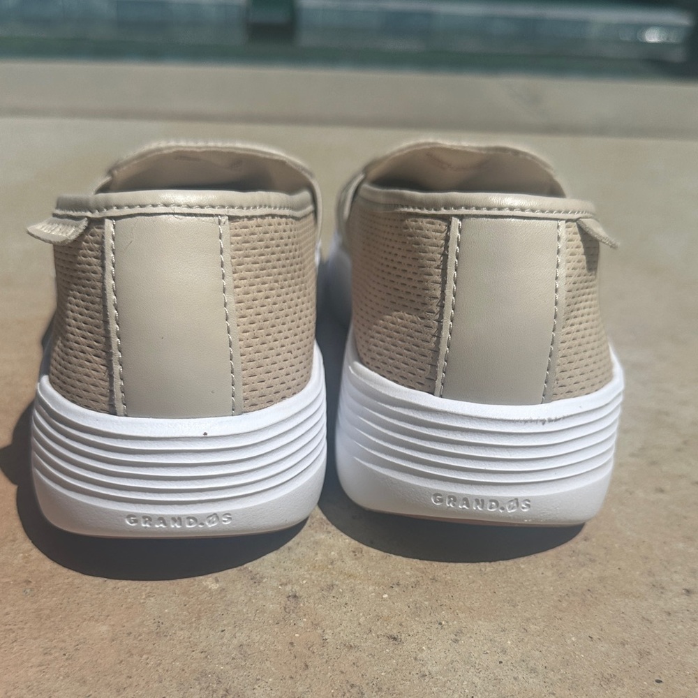 Cole Haan Grand OS Women’s Beige Mesh Slip-On Boat Shoes - Picture 2 of 4